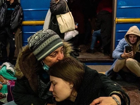 Українцям-біженцям пропонують розповісти про злочини росіян