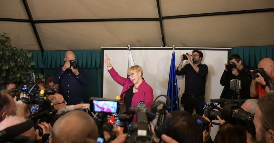 Президентом Словенії вперше стала жінка