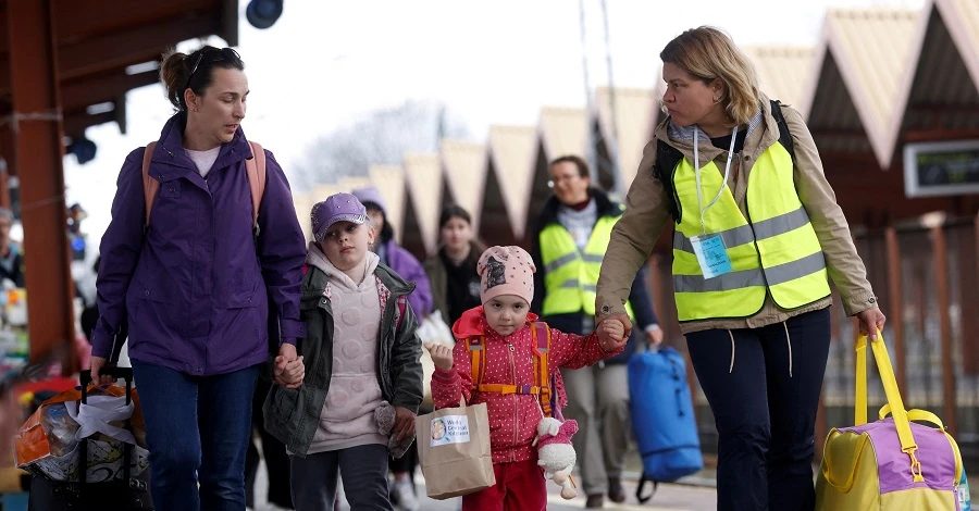 Чехія прийме українських біженців на зиму, але не більше, ніж десятки тисяч