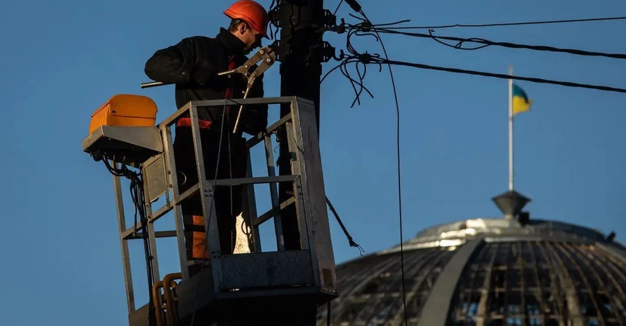 ДТЭК: В Киеве перерывы в электроснабжении будут длиться не более 5 часов