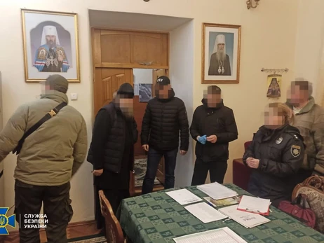 СБУ во время обысков в УПЦ (МП) нашла пророссийские листовки и книги