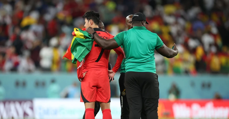 Тренер сборной Ганы делал селфи с капитаном команды Южной Кореи, пока тот плакал из-за проигрыша