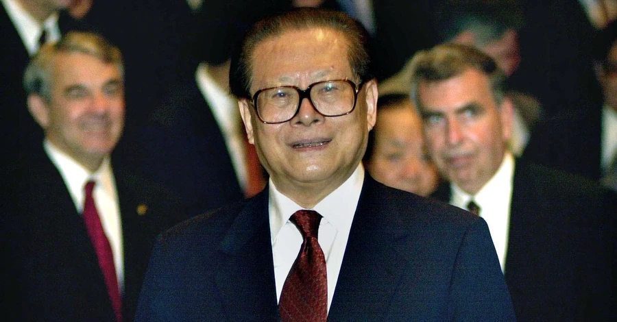 Один із найбільш “ліберальних” лідерів КНР Цзян Цземінь помер у 96 років від лейкемії