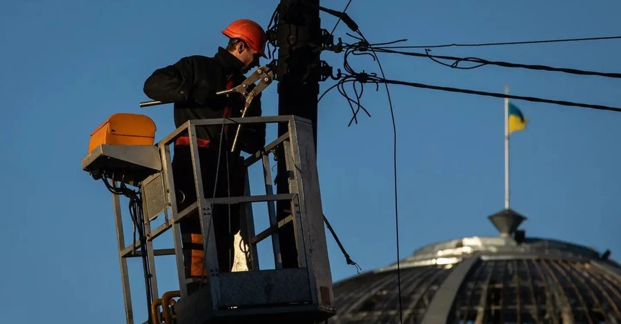 Шмыгаль: Дефицит электроэнергии сократился до 17%