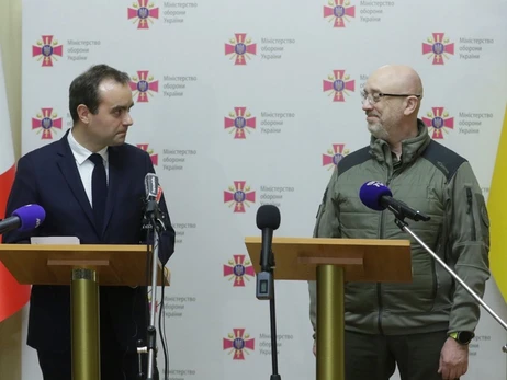 Рєзніков зустрівся з міністром оборони Франції - домовилися про постачання ППО Україні