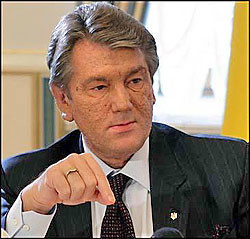 Ющенко заступился за украинцев, которых обижают страны Шенгена 