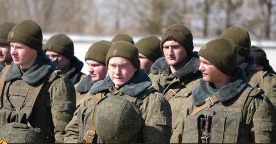 Гайдай: У Старобільську солдати РФ масово отруїлися горілкою