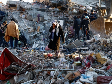 Кількість жертв землетрусу в Туреччині та Сирії наблизилась до 9000
