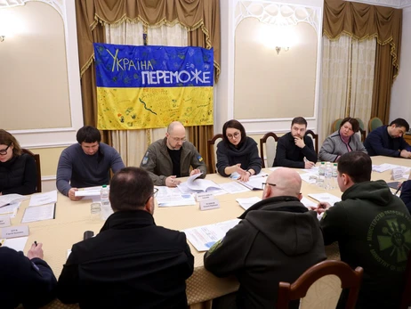 Шмигаль: В Україні створять центр гуманітарного розмінування