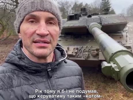Владимир Кличко испытал танки Leopard в Германии, которые отправят в Украину