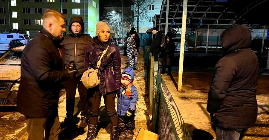 У російському Білгороді на житлові квартали впали три безпілотники