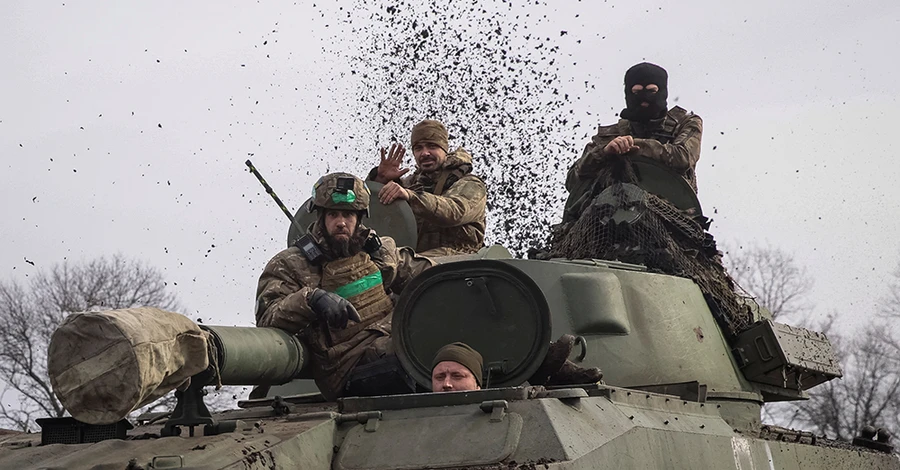 ЗСУ за добу знищили 10 російських артсистем, 7 танків та більше 650 солдатів