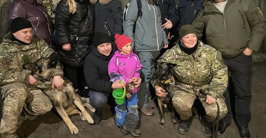 Под Киевом 4-летняя девочка потерялась в лесу