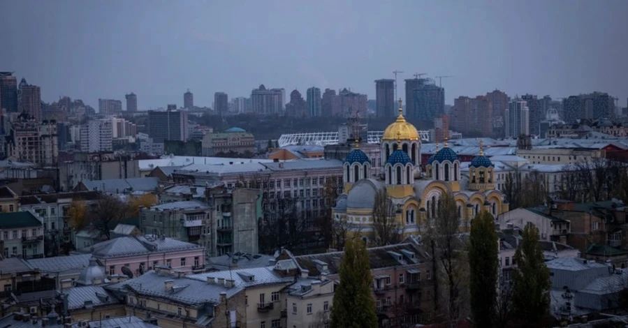 В Киеве переименовали улицу Толстого на Скоропадского, а проспект Гагарина - на Каденюка