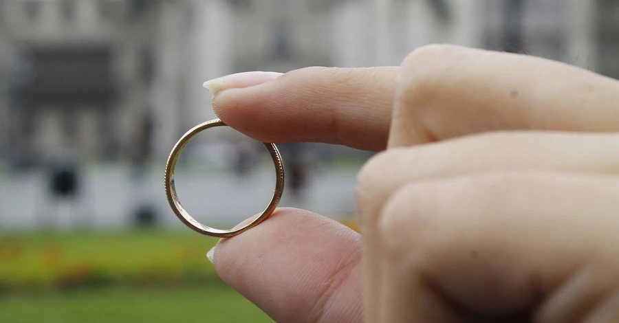 За рік війни в Україні одружилися майже 2,5 тисячі пар військовослужбовців