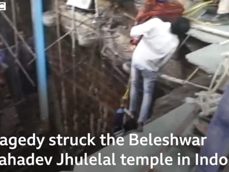 В Индии в храме провалился пол, погибли 35 человек