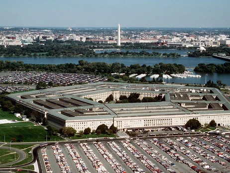 Витік секретів Пентагону: частина документів справжня, винуватців ще не знайшли