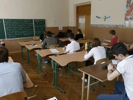 На Львівщині поліція покарала за буллінг вчительку, яка принижувала та 