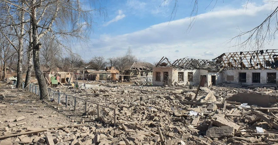 Росіяни скинули керовані бомби на Сумщину: щонайменше 5 постраждалих