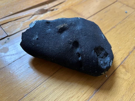 В США метеорит упал на жилой дом