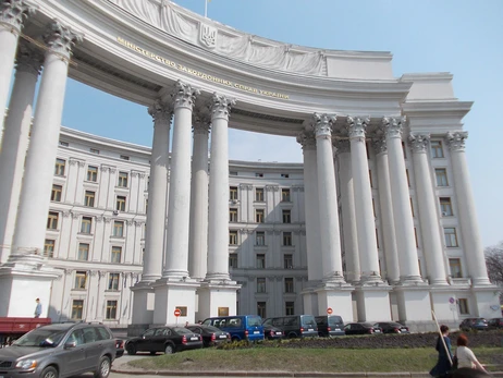 «Революция послов» в Украине: новые назначения, набор по объявлению и вакантные должности