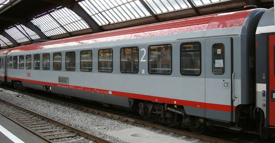 Укрзалізниця повертає безпересадкові вагони Київ-Будапешт-Відень