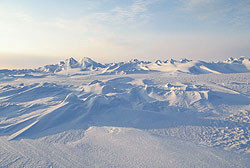 За 125 тысяч лет впервые Северный полюс стал островом 