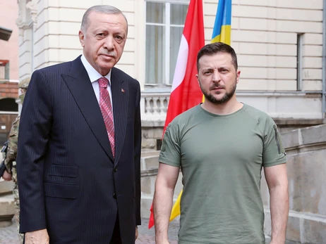 Зеленський вперше поговорив із Ердоганом після перемоги на виборах