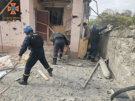 Росіяни обстріляли багатоповерхівку у Запорізькій області, є загиблі та поранені