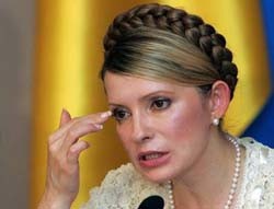 Тимошенко намерена собрать коалицию обратно 