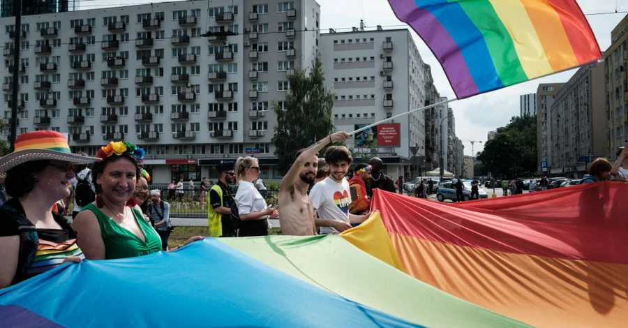 Естонія стала першою пострадянською країною, яка узаконила одностатеві шлюби