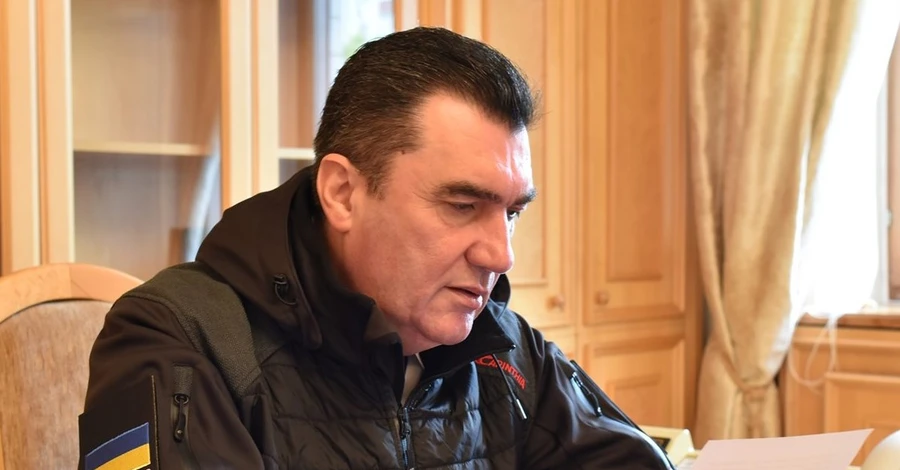  Данилов: Война, начатая агрессором в Украине, завершится внутри России