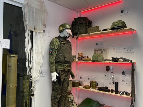 Музей воєнних трофеїв у Гданську продає експонати для допомоги ЗСУ
