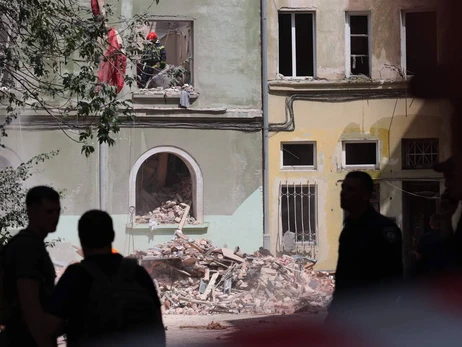 Шість постраждалих через ракетний удар по Львову залишаються у лікарні з численними пораненнями