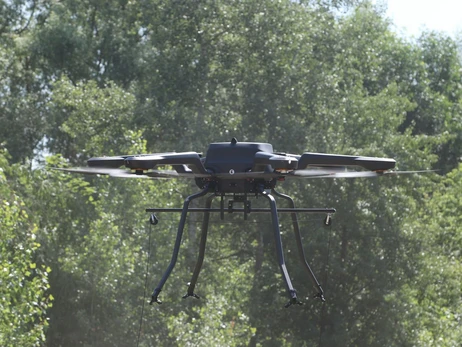 В ВСУ показали, как тестируют полученные от Дании дроны для разминирования