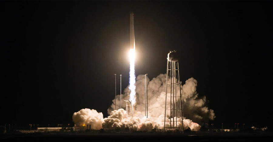 В США стартовала последняя ракета-носитель Antares, созданная с участием Украины