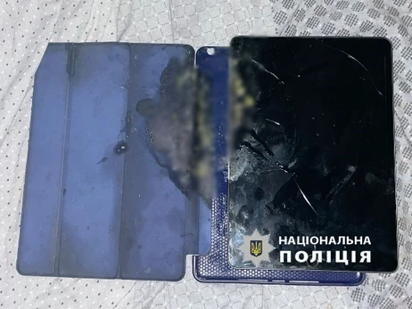 В Харьковской области погибла девочка, в руках которой взорвался планшет