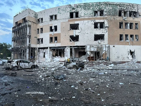 Кількість постраждалих від удару РФ по готелю в Запоріжжі збільшилась до 19 