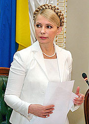 Тимошенко не понимает, зачем Ющенко второй президентский срок  