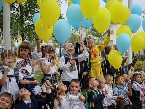 240 тысяч школьников Киева будут учиться офлайн