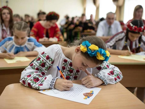  В первые классы украинских школ пойдут 340 тысяч детей
