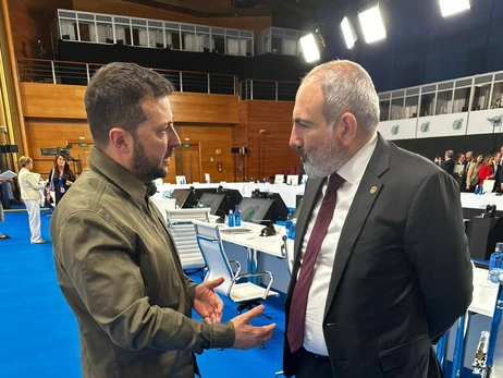 Владимир Зеленский впервые встретился с лидером Армении Николом Пашиняном