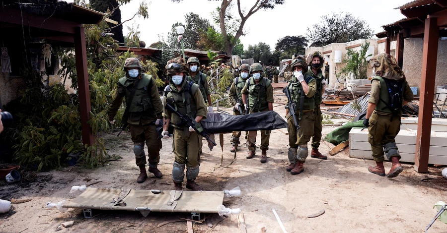 Журналісти показали наслідки звірств ХАМАС у ізраїльській комуні Кфар-Аза 