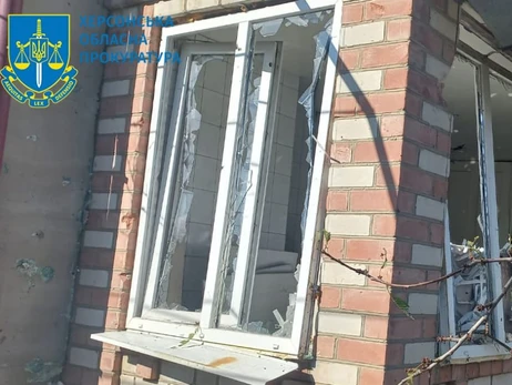 У Чорнобаївці від обстрілів РФ загинув чоловік, пошкоджені десятки будинків та частково немає світла