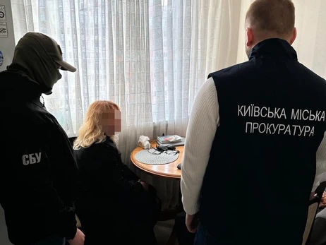 Чиновницу, которая вела Telegram-канал Азарова, арестовали по решению суда