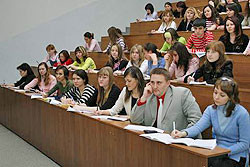 Студентов в Украине стало меньше, чем год назад 