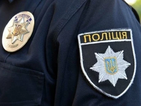 В центре Киева военного трижды ударили ножом, преступников ищут