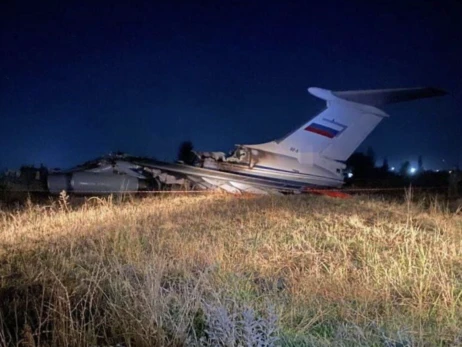 В Таджикистане разбился российский военно-транспортный самолет Ил-76