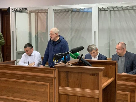 Суд залишив Коломойського у СІЗО, але зобов'язав обстежити через скарги на здоров'я