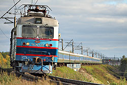 Проезд в поездах по Украине подорожает на 15% 